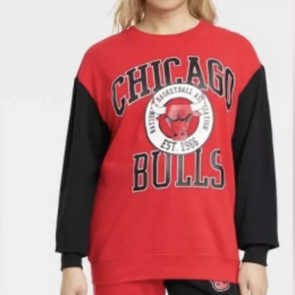 Chicago Bulls Colorblock graphic sweatshirt size XXL